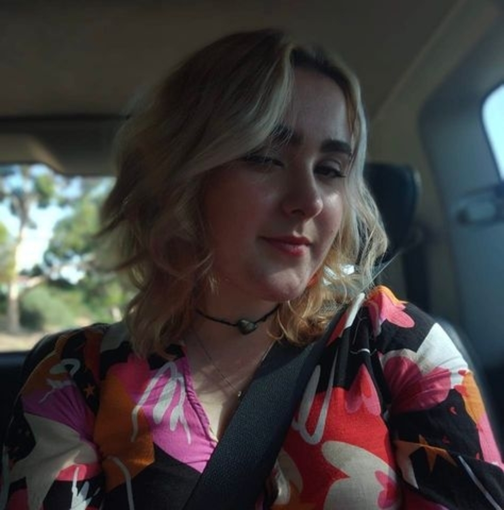 Meet your Posher, Acelynn